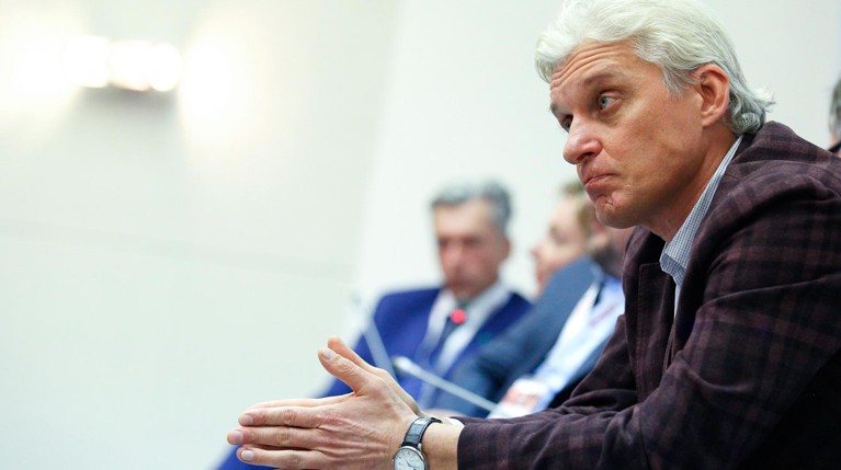 Соцсети «по-коммунистически» отреагировали на ограбление коттеджа Тинькова — Daily Storm