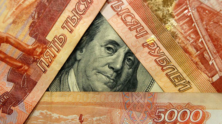 СМИ опубликовали секретные данные финразведки США о миллионных сделках россиян — Daily Storm