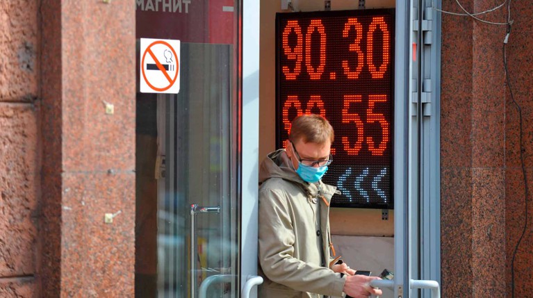 Доллар и евро обновили пятимесячные максимумы — Daily Storm