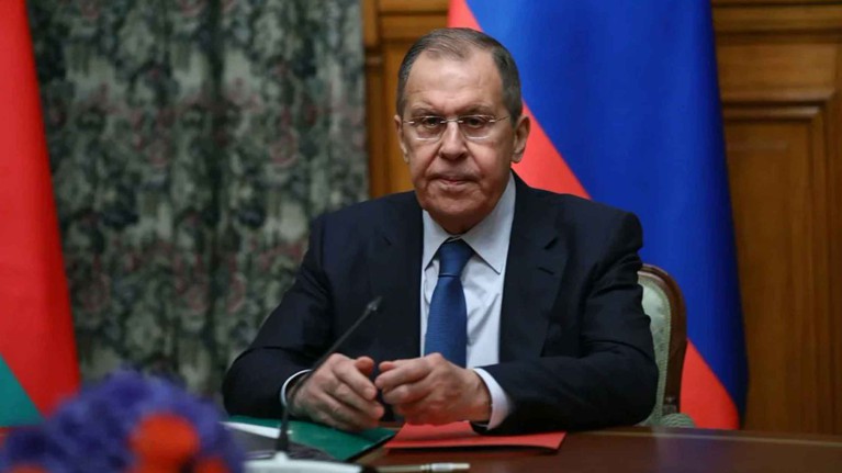 Лавров заявил, что Россия не будет бегать и унижаться перед ЕС — Daily Storm