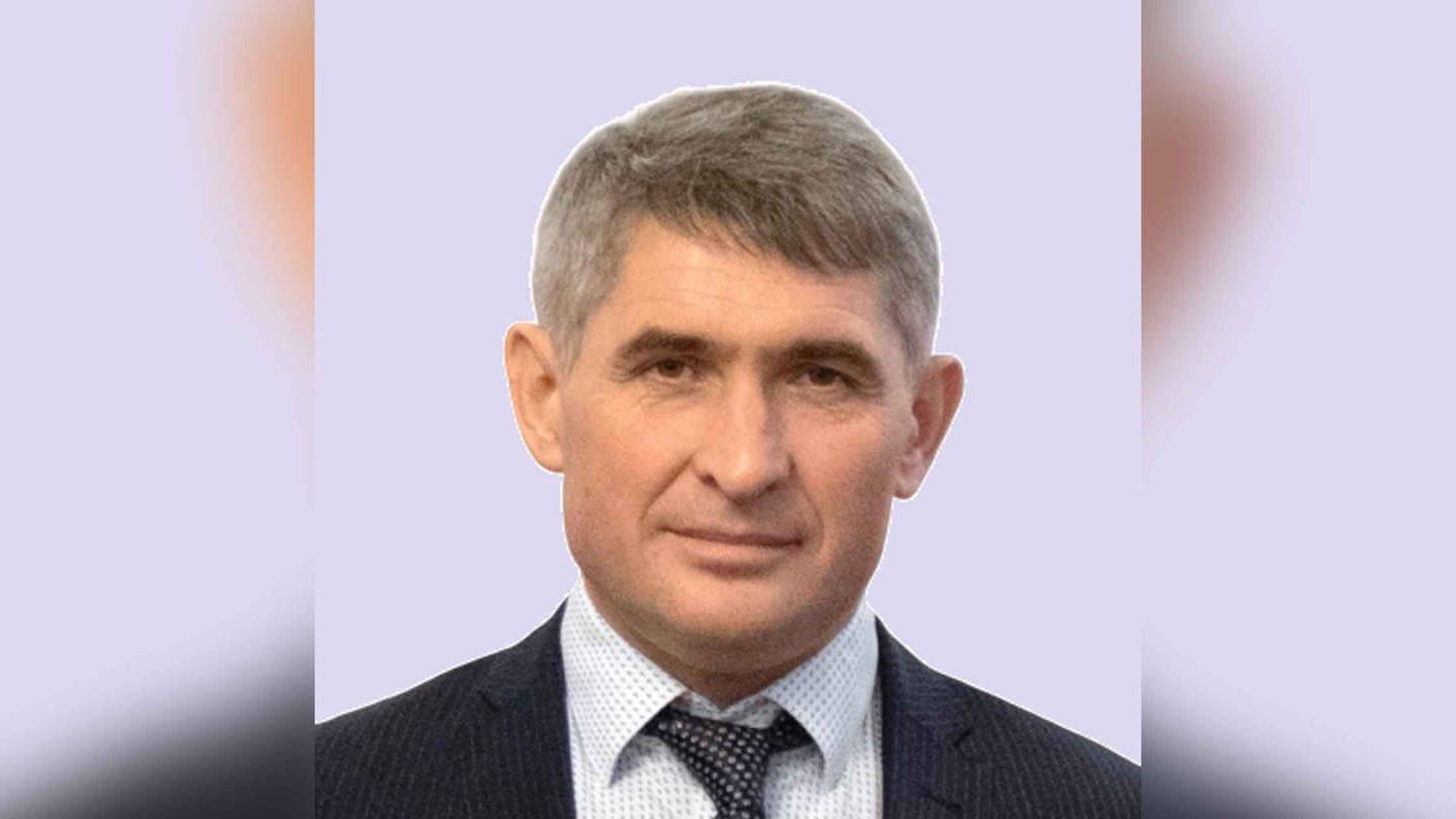 Олег Николаев