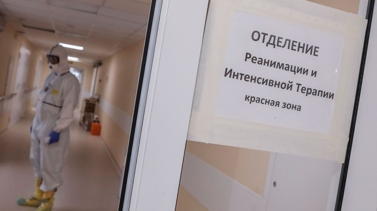 В Хакасии госпитализировали пенсионерку с подозрением на COVID-19 после истерики фельдшера — Daily Storm