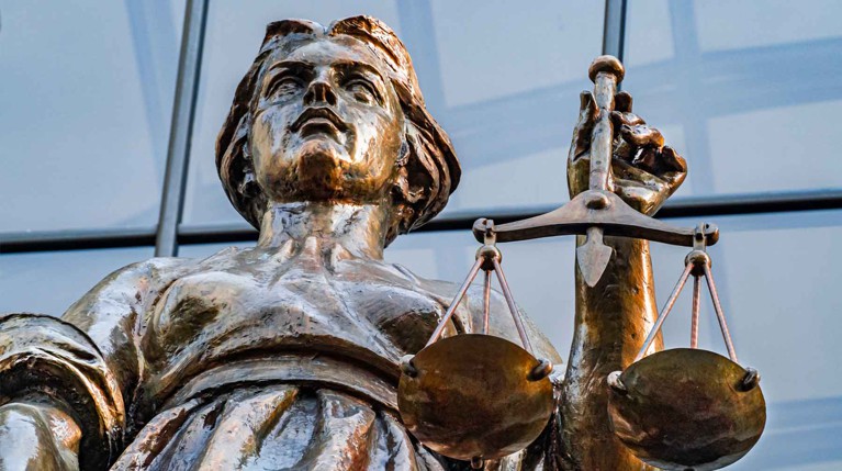 Пригожин решил взыскать пять миллионов рублей с главреда «Медузы» — Daily Storm
