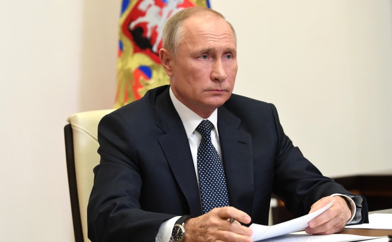 Путин подписал закон о повышении НДФЛ до 15% на доходы выше пяти миллионов рублей — Daily Storm