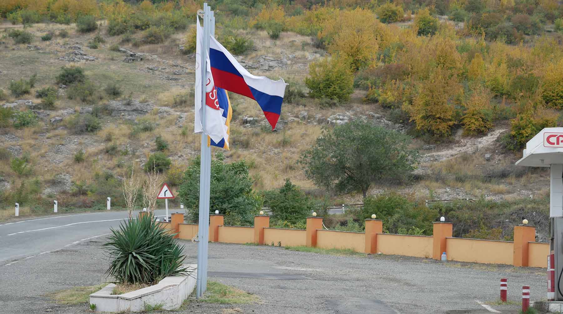 Во многих республиках бывшего СССР русский де-факто используется очень широко, напомнил пресс-секретарь президента России Фото: © Daily Storm