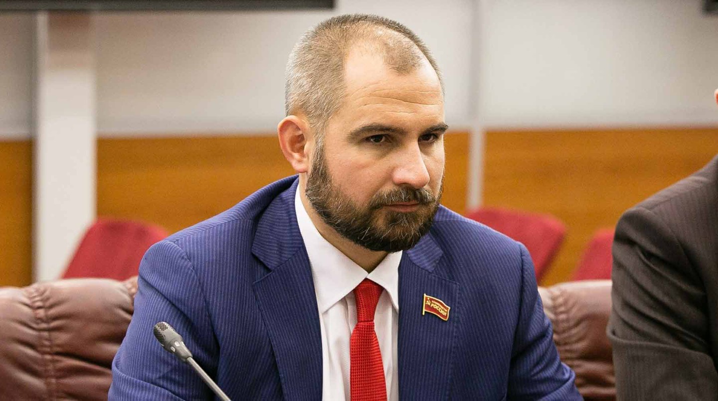 Максим Сурайкин