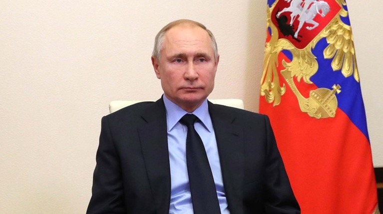 Путин предложил снять предел по возрасту для назначаемых им чиновников — Daily Storm