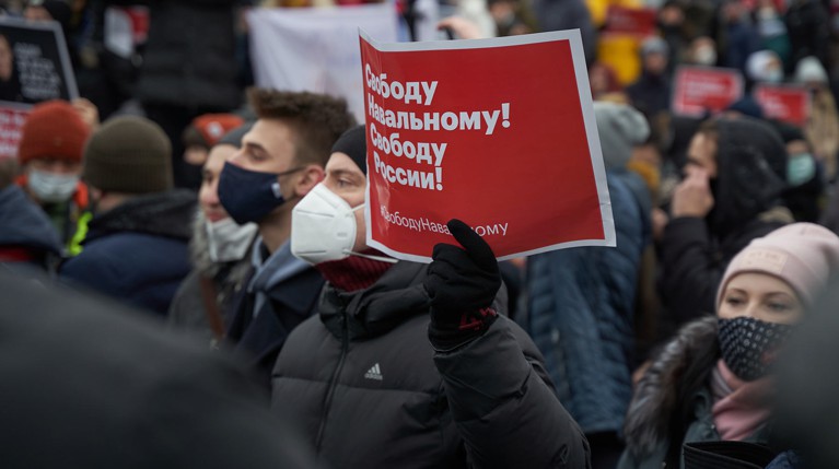 В Москве задержали еще двух участников акции в поддержку Навального — Daily Storm