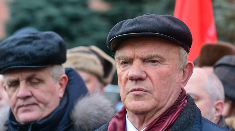 СМИ: Зюганов пригрозил выгнать Рашкина из КПРФ за поддержку Навального — Daily Storm