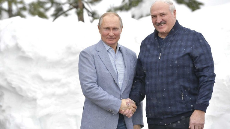 Путин и Лукашенко обсудили интеграцию ВПК России и Белоруссии — Daily Storm