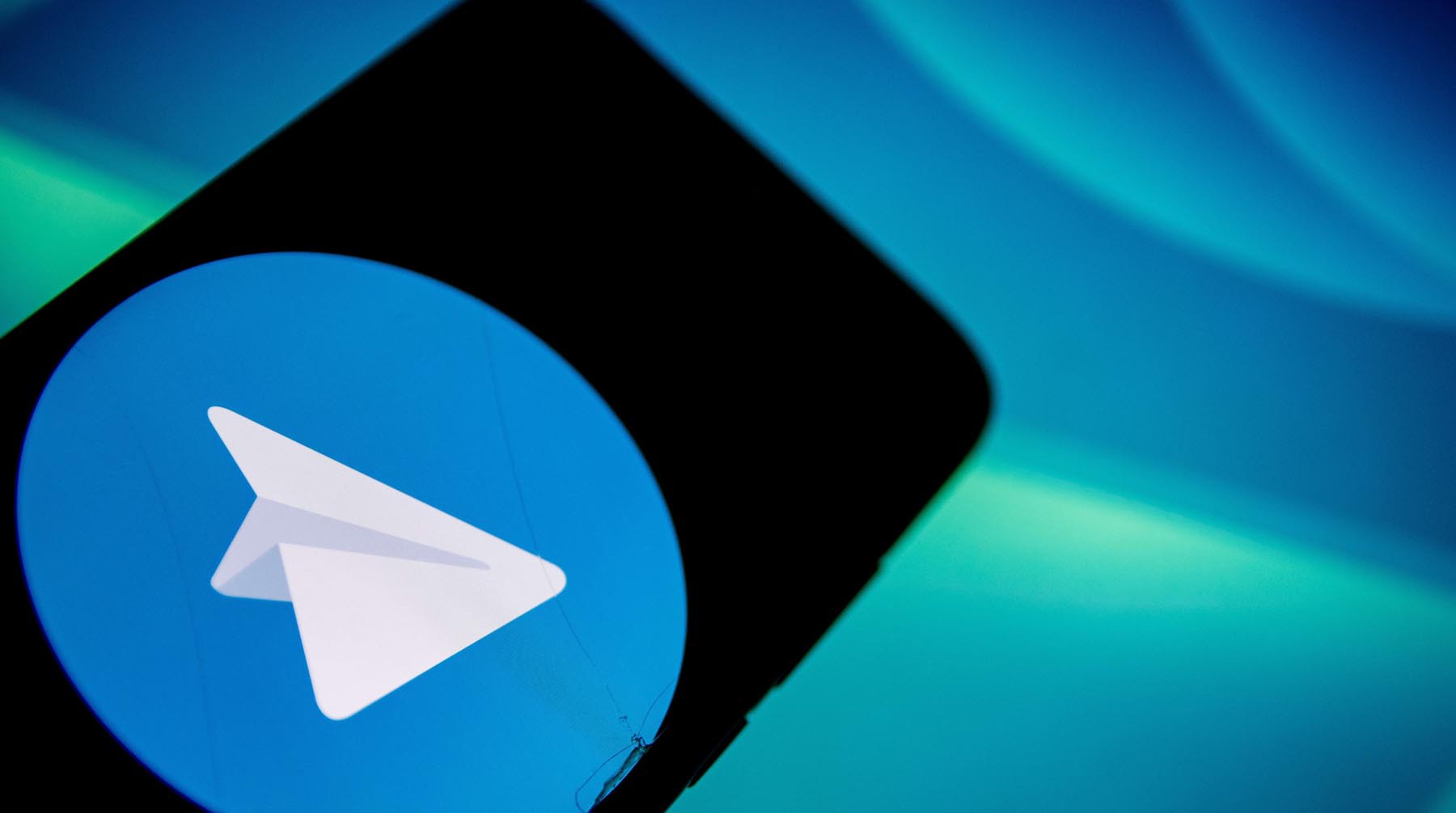 Dailystorm - Роскомнадзор потребовал заблокировать Telegram-боты, собирающие данные россиян