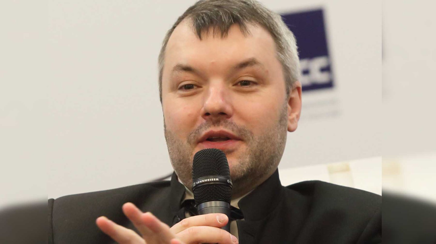 Дмитрий Солонников