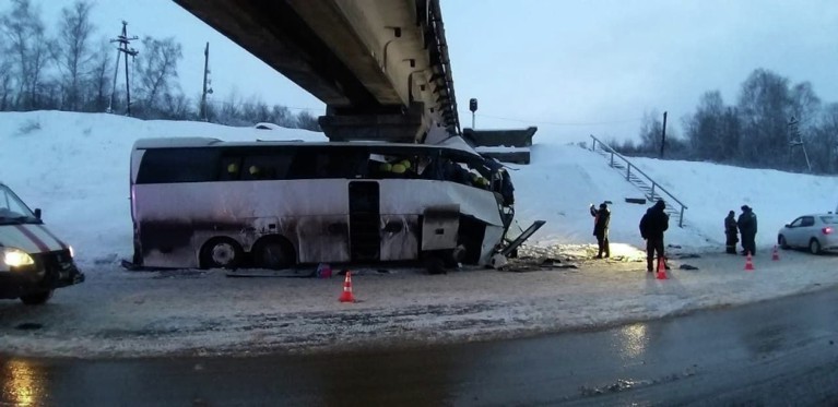 Автобус, попавший в ДТП под Рязанью, принадлежал астраханской компании — Daily Storm