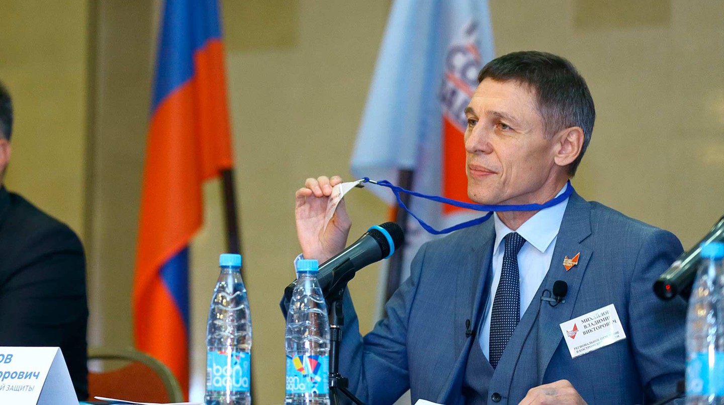 Владимир Михайлов