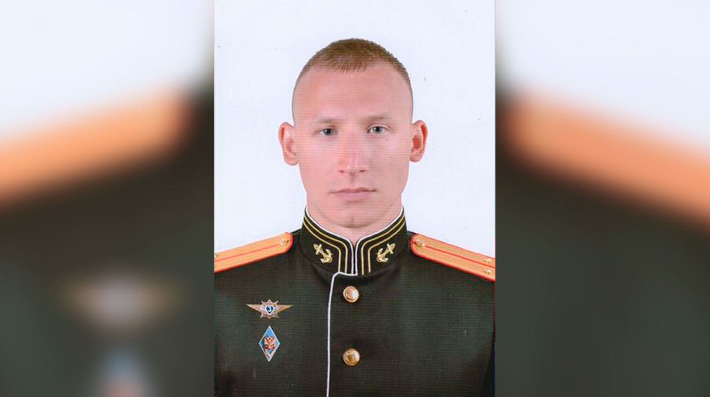 Антон Старостин