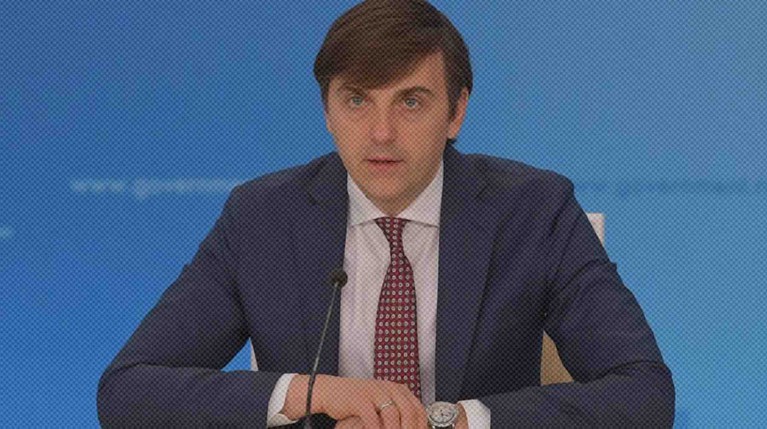 Министр просвещения Кравцов заявил, что в украинских учебниках замалчивался подвиг Гагарина и связь Чехова с Россией — Daily Storm