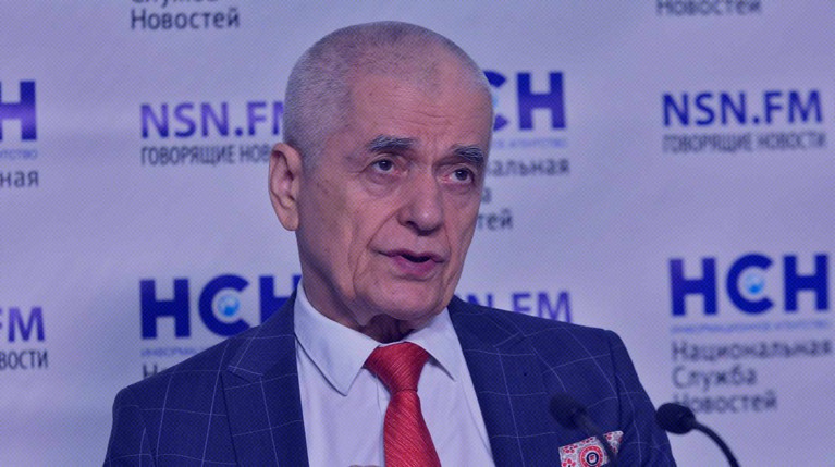 В то же время экс-глава Роспотребнадзора усомнился, можно ли применить результаты этих опытов к человеку Фото: Global Look Press / Павел Кашаев