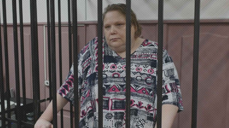 Журналисты создали петицию с требованием перевести Баязитову из СИЗО под домашний арест — Daily Storm