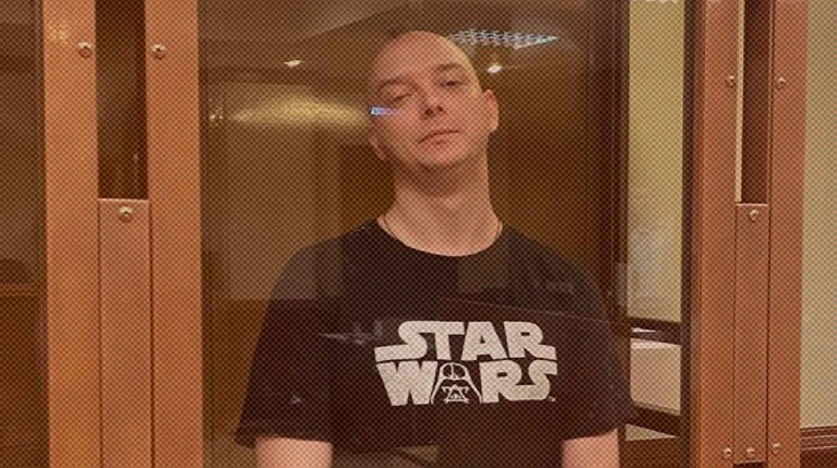 Суд приговорил Ивана Сафронова к 22 годам колонии строгого режима — Daily Storm
