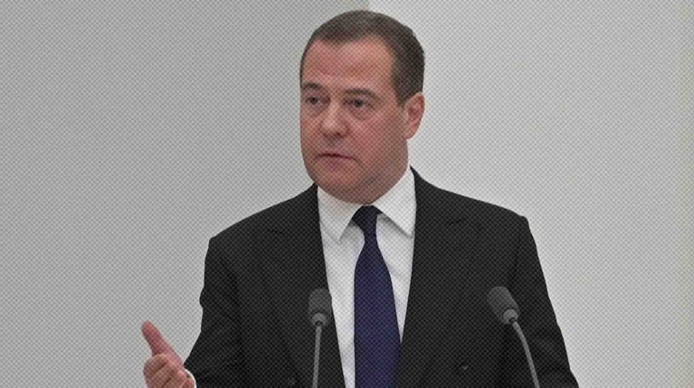 Присоединение двух республик к РФ станет фиаско и катастрофой для западных стран, считает политик