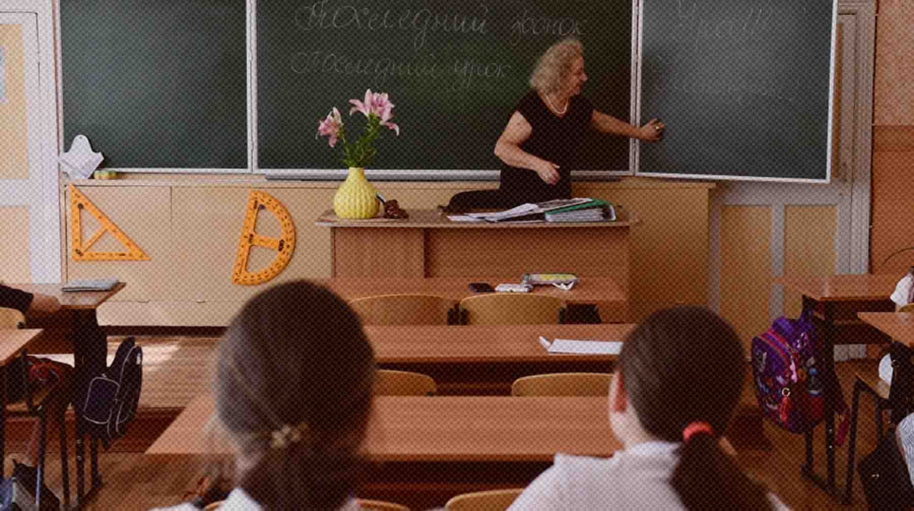 Заслуженный учитель России оценил идею изучения арабской, китайской и индийской литературы в школах