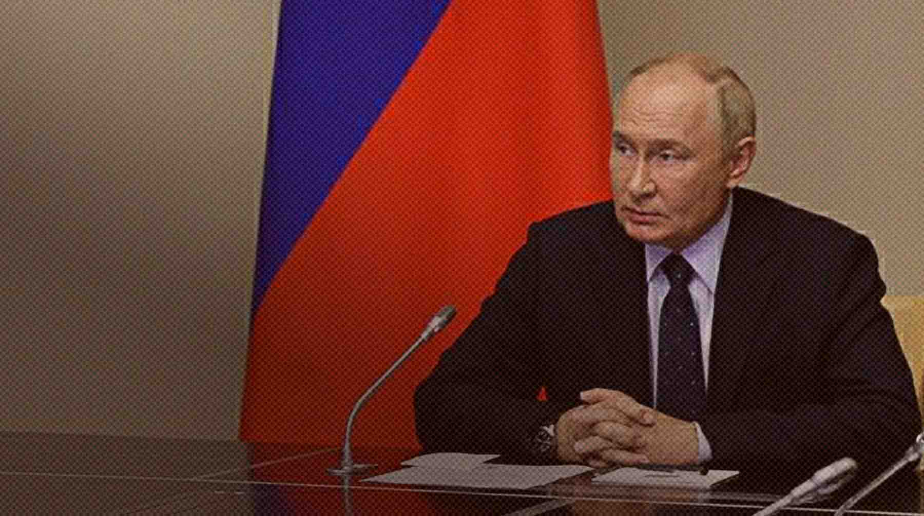 Глава государства также объявил о разовой выплате по 10 тысяч рублей всем покинувшим жилье из-за атак ВСУ Фото: Global Look Press / Kremlin Pool