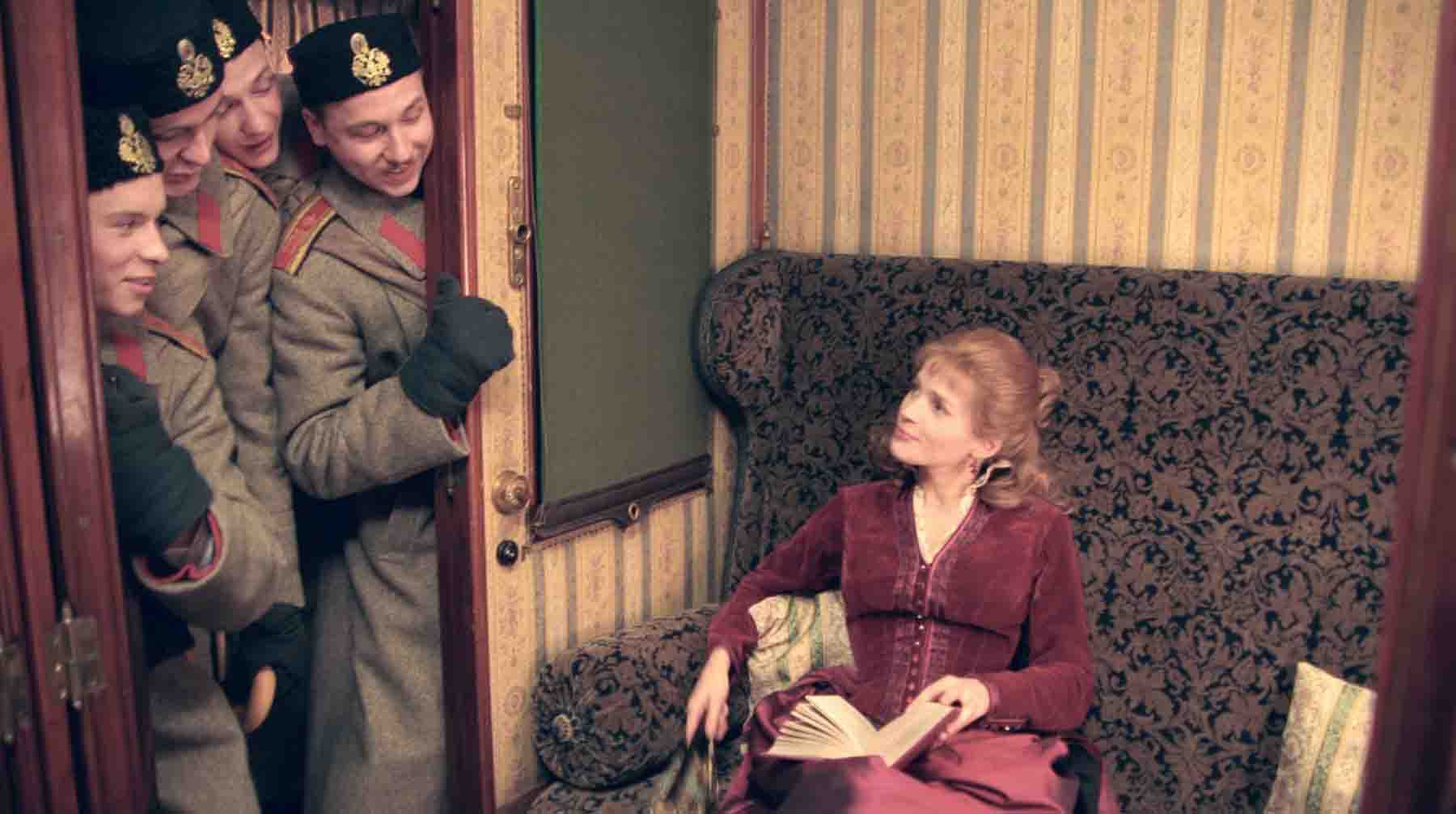 Кадр из фильма "«Сибирский цирюльник»"