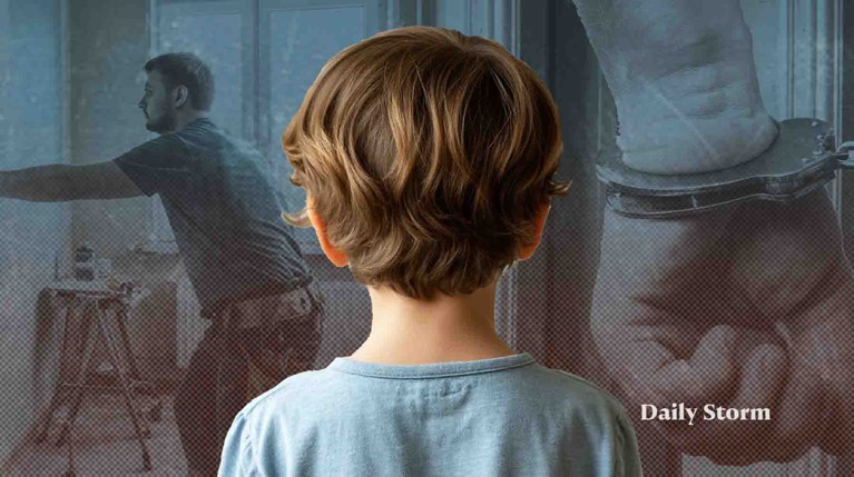 «Молчаливый, делал ремонт сельчанам»: соседка рассказала о мужчине, признавшемся в убийстве мальчика под Петербургом