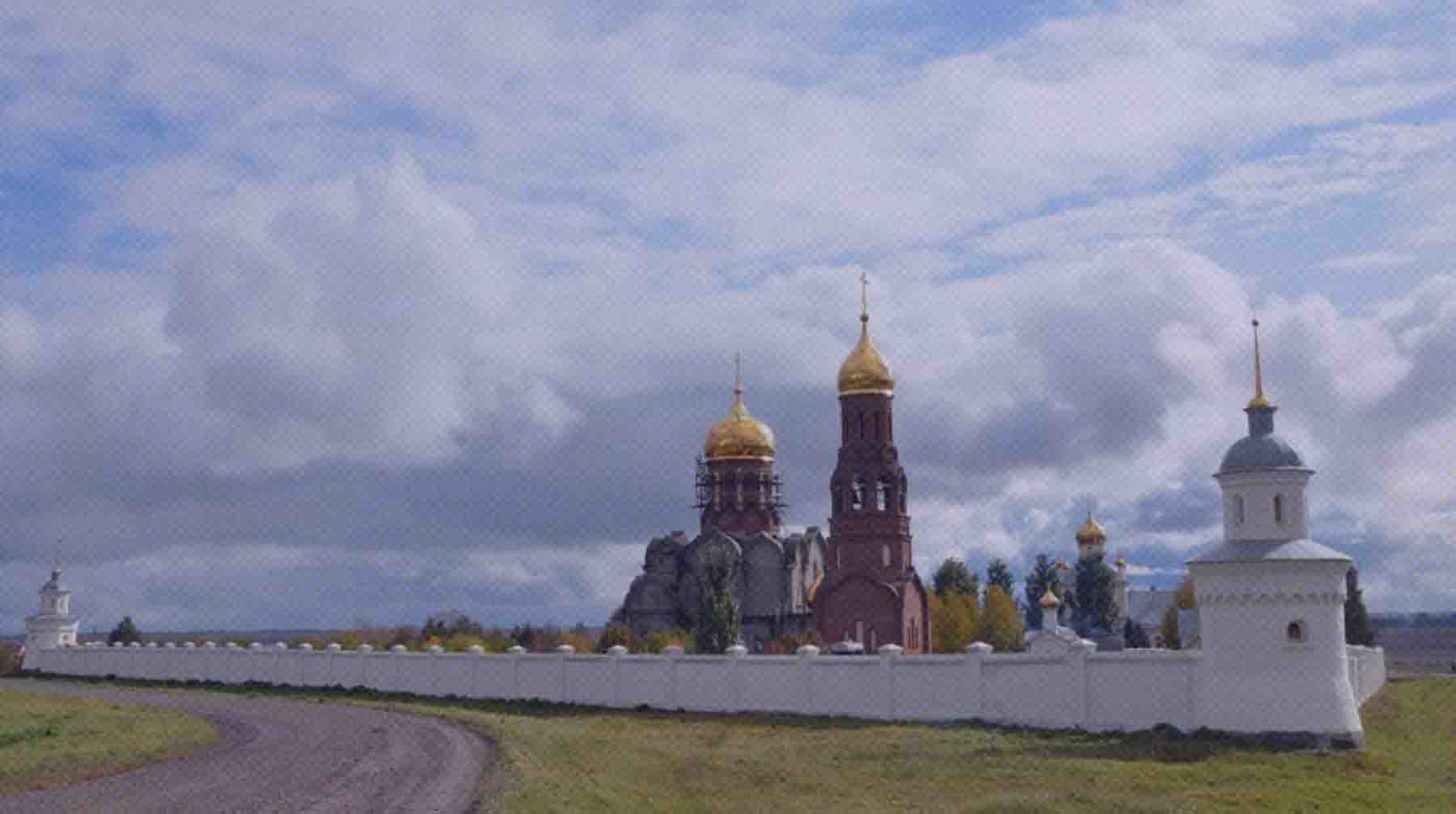 Жители села ранее пожаловались главе СКР на массовое изъятие животных Михайло-Архангельский монастырь в селе Козиха