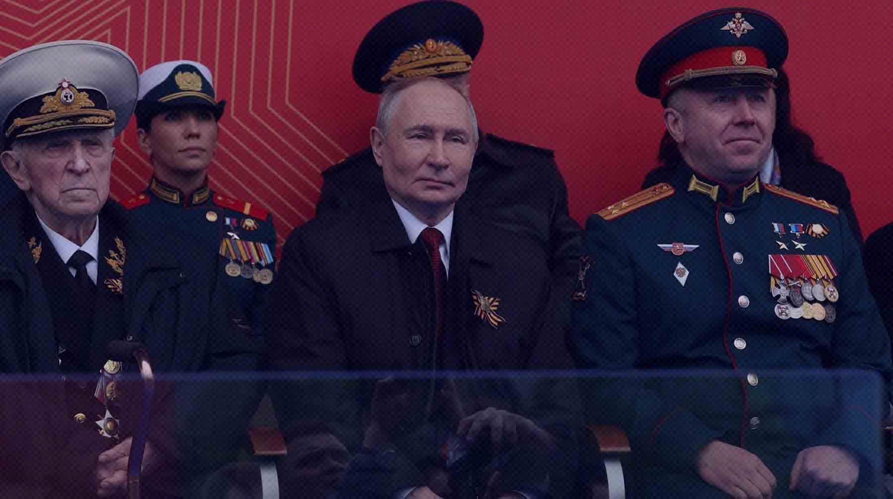 За спиной президента была первая женщина — Герой России Фото: Global Look Press / Кремль Москва