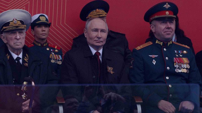 За спиной президента была первая женщина — Герой России Фото: Global Look Press / Кремль Москва