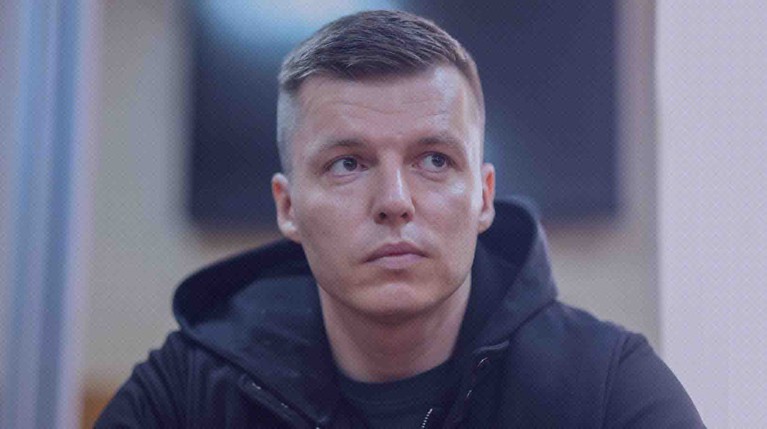 Разрешили встречи с родными, читает книги: Адвокат экс-мужа Лерчек рассказал об условиях в СИЗО