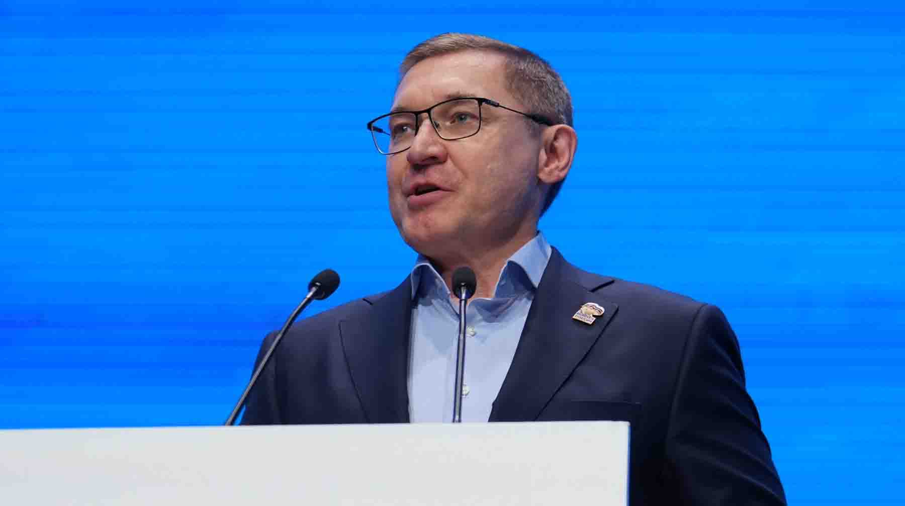 Владимир Якушев