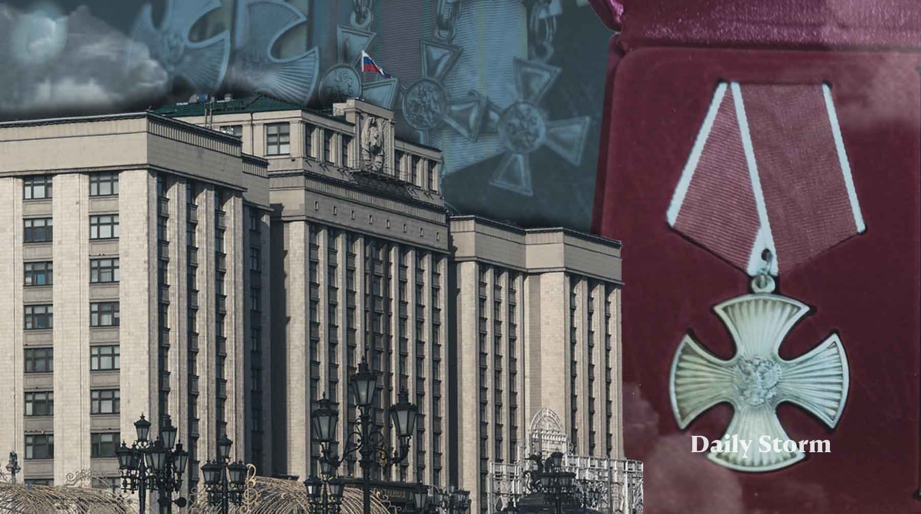 Картаполов: Когда какой-нибудь негодяй вешает на грудь поддельную госнаграду — это мошенничество с отягчающими обстоятельствами