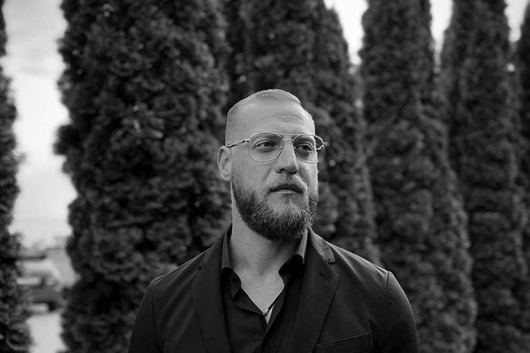 Исполнителю был 41 год. Он поддерживал ЗОЖ, СВО, а на Украине получил срок. ВК: Миша Маваши